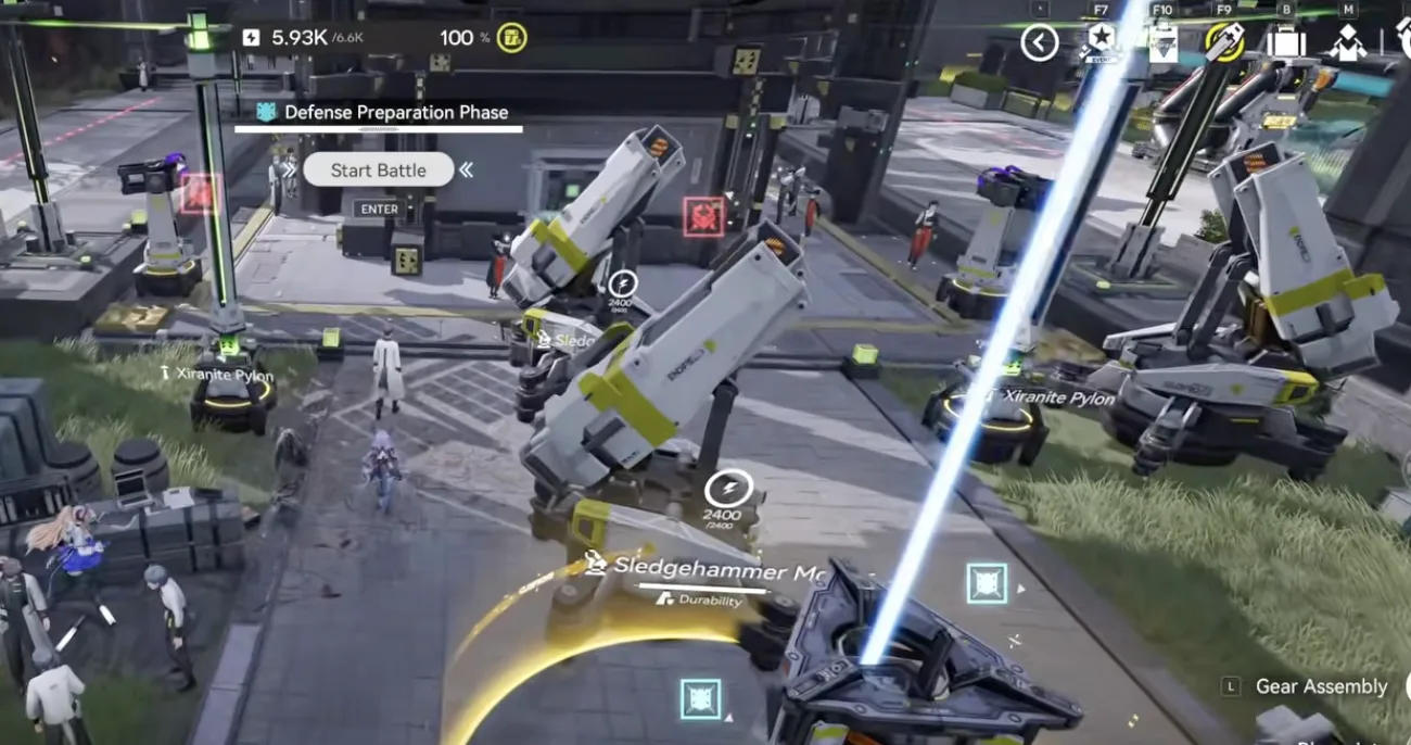 Xiranflow Cloudseeder Station Level 4 Auto-Defense, one Sledgehammer Mortar and one Marsh Gas Mk I covering the right lane